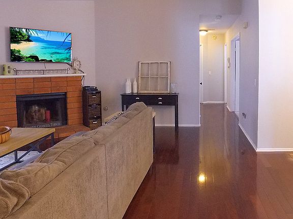3rd image of 6830 Newport Ct