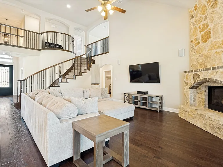 4810 Quantrill Ave — Photo 7