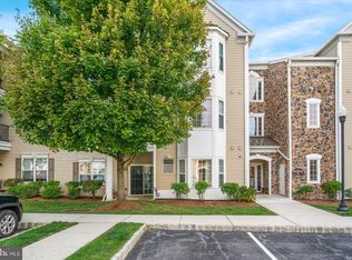 711 Creekside Dr, Brookhaven, PA