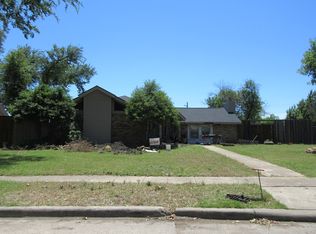 908 Berkeley Dr, Richardson, TX 75081