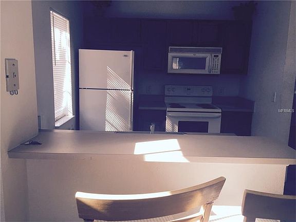 4th image of 4001 Santa Maria Dr APT 102