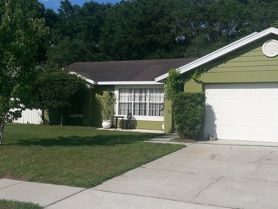 2nd image of 343 Inglenook Cir