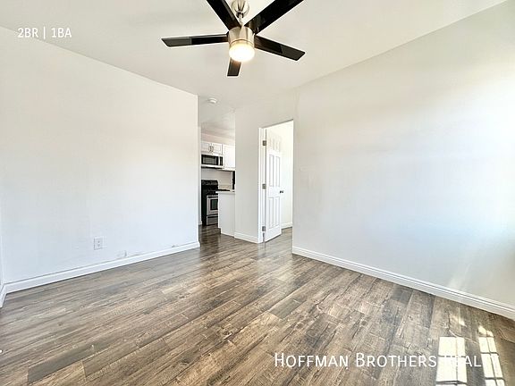 3rd image of 3017 London St Unit 1/2