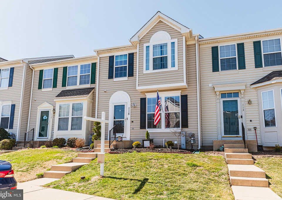 1st image of 115 Spencer Cir