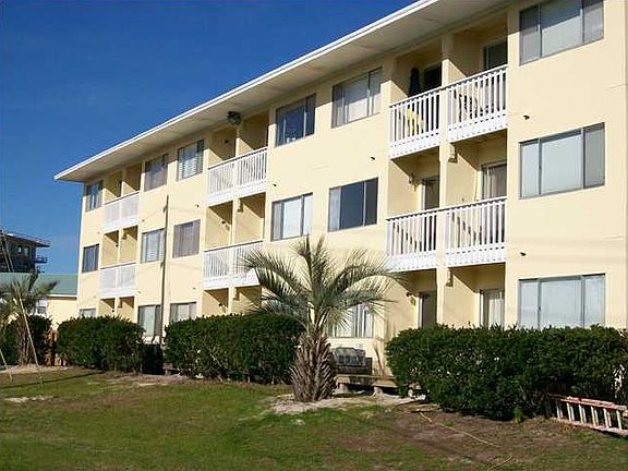 2nd image of 485 Gulf Shore Dr Unit 304