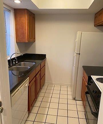 3rd image of 3400 N Arnoult Rd APT 116