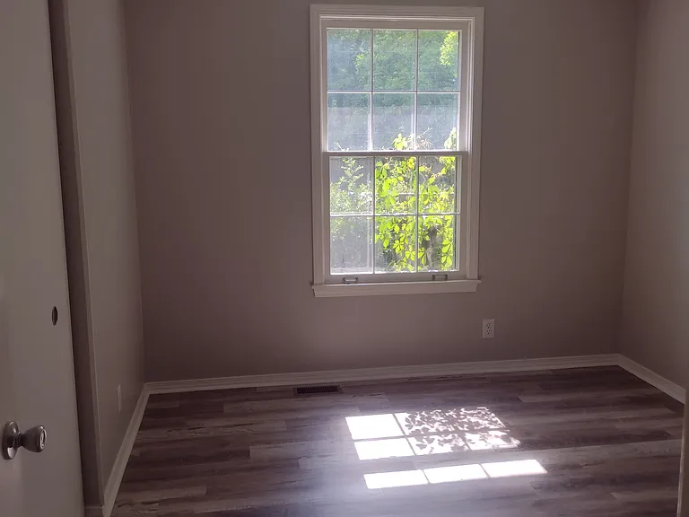 Bedroom #1