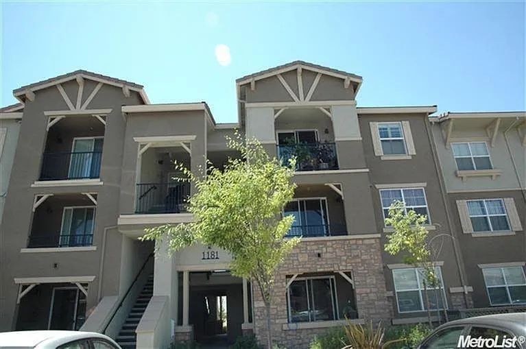 1181 Whitney Ranch Pkwy Unit 711 photo 1