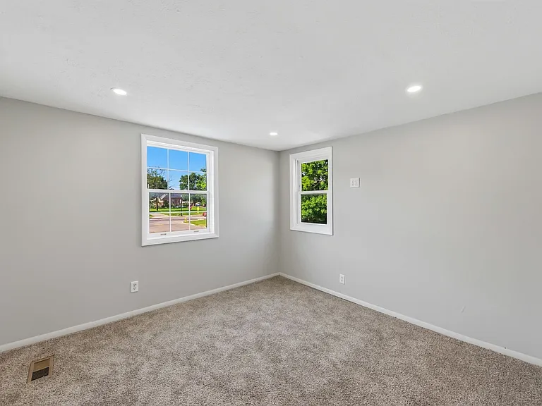 6 Wade St — Photo 19