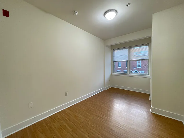 3842 Lancaster Ave. — Photo 10