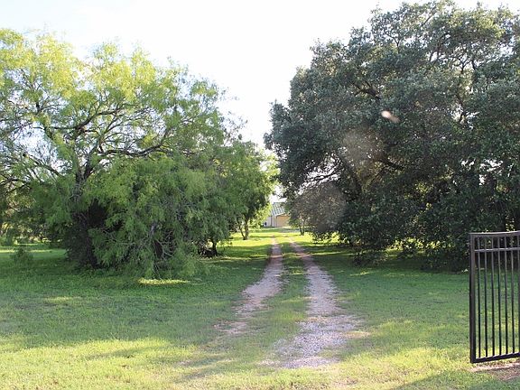2nd image of 7070 County Road 307