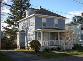 38 Savoy St, Portland, ME 04103