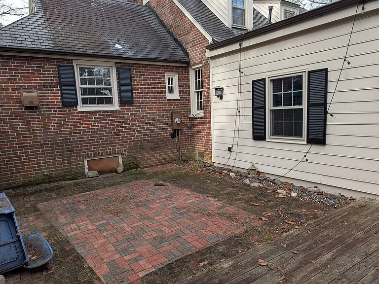 7220 Monument Ave — Photo 16