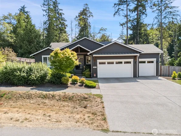 10849 NE Apple Tree Point Lane, Kingston, WA 98346