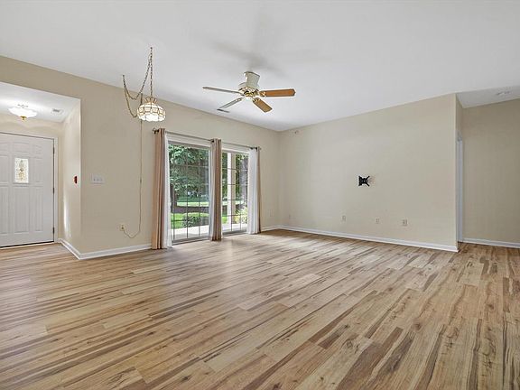 5th image of 6510 Spring STREET #12