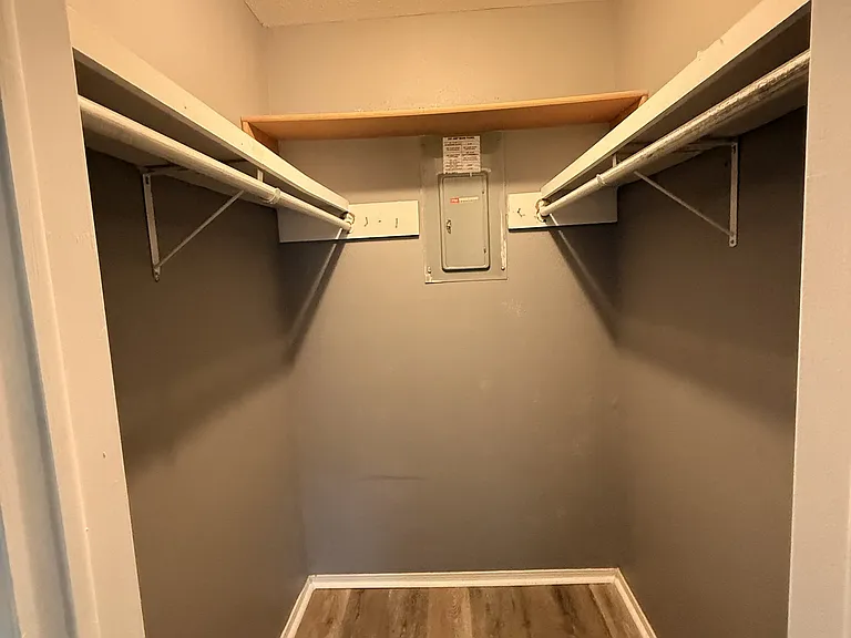 105 S Oklahoma St — Photo 10