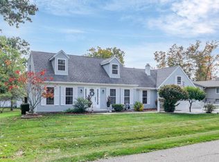 1821 Pine Rd, Heath, OH 43056