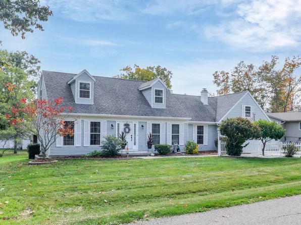 1821 Pine Rd, Heath, OH 43056