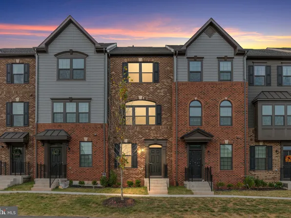 14026 Sunrise Valley Dr, Herndon, VA 20171