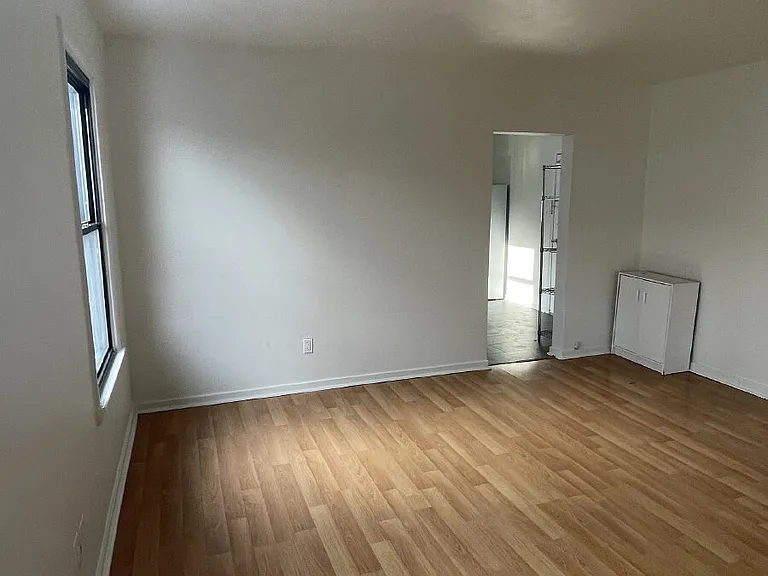 319 N Balph Ave — Photo 47