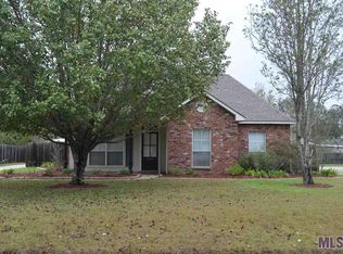 25948 Natchez Ave, Denham Springs, LA 70726