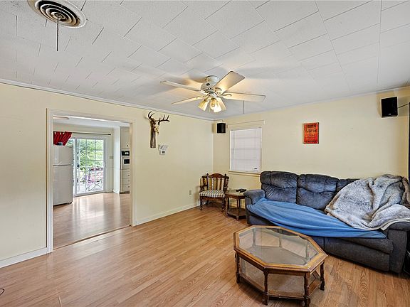 4th image of 108 Bowman Dr