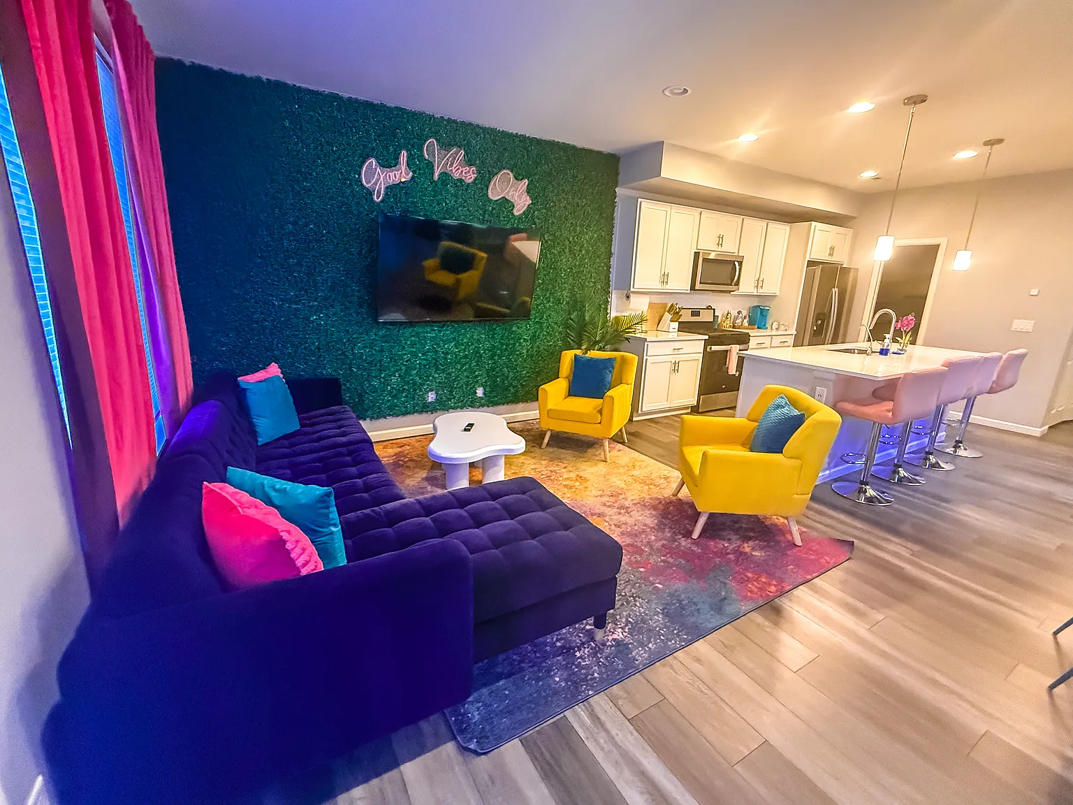 4 bed, 1700 sqft, $3,800 — Photo 3