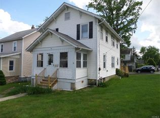 10 Winchester Ave, Middletown, NY 10940