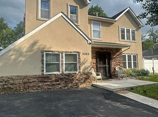 2043 Chatham Dr, Bensalem, PA 19020