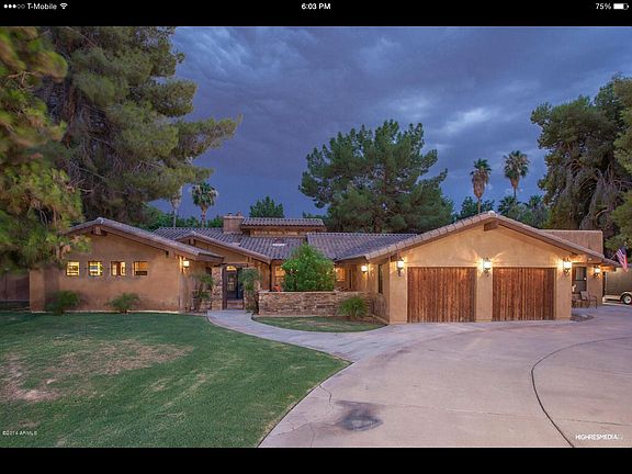 Country living in Tempe 
