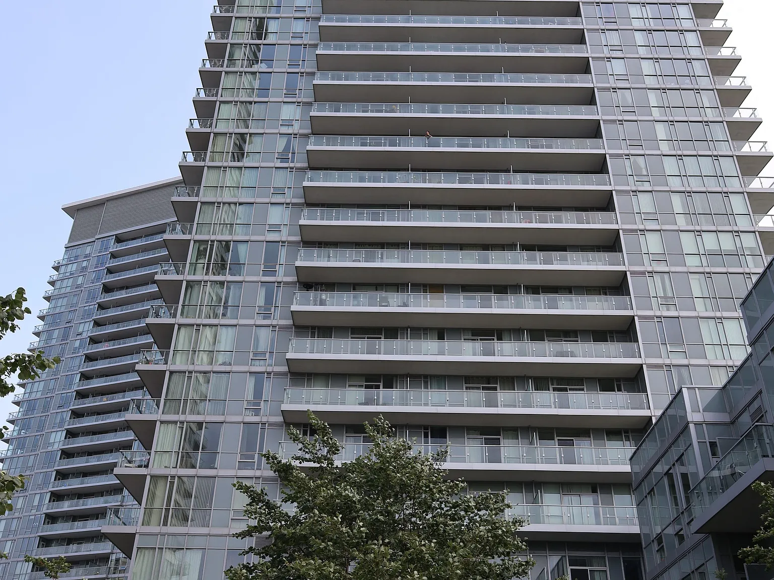 2 bed, $2,400 — Photo 2