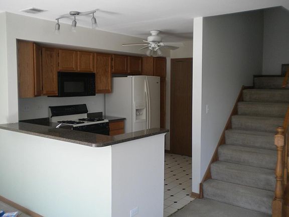 3rd image of 1623 Thornfield Ct