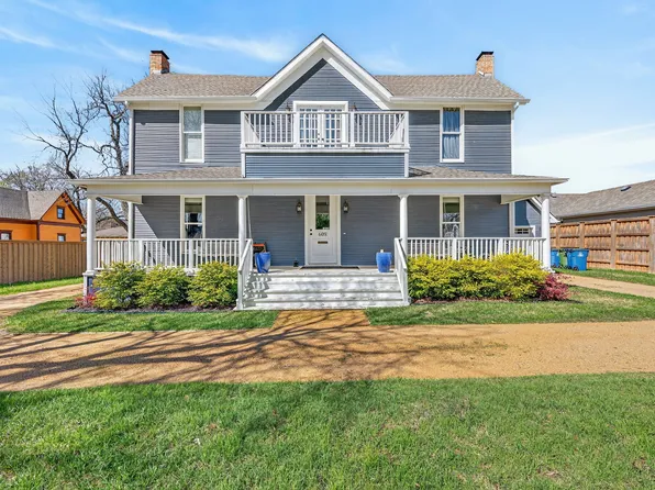 608 S Dooley St, Grapevine, TX 76051