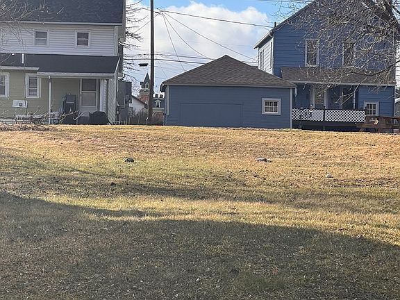 4th image of 116 S East St