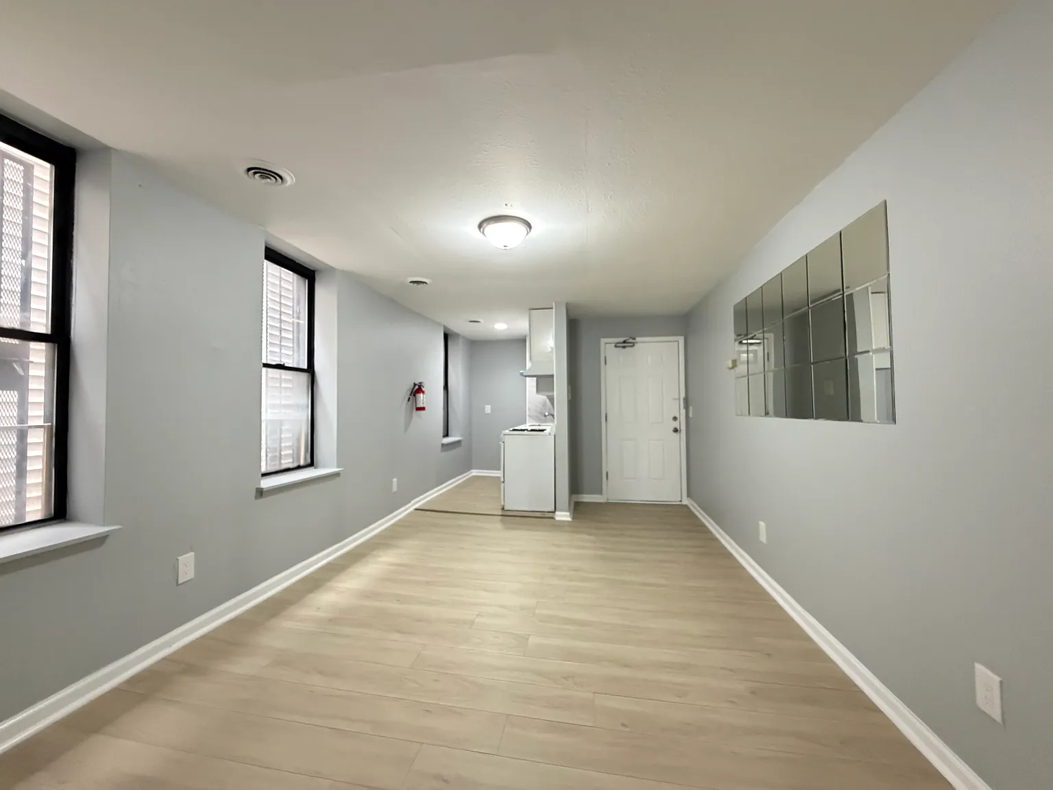 1 bed, 650 sqft, $2,095 — Photo 2