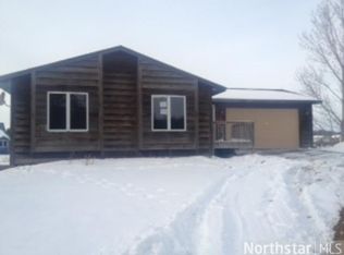 1214 Deer Haven Dr SE, Isanti, MN 55040