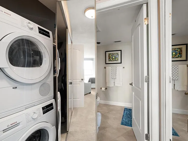 400 Island Way #901 — Photo 17