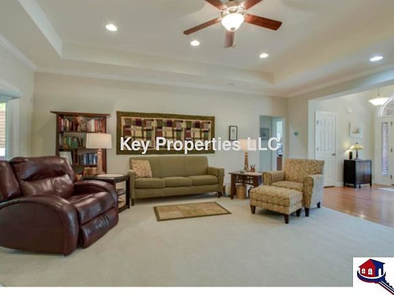 5th image of 105 Osage Ct