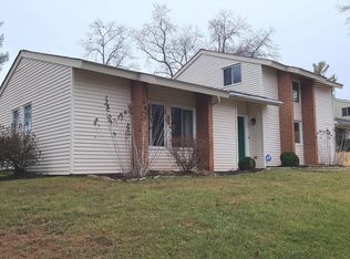 4 Greencastle Rd, Sterling, VA 20164