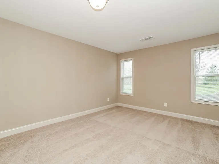 4150 Hamilton Cove Ct — Photo 8