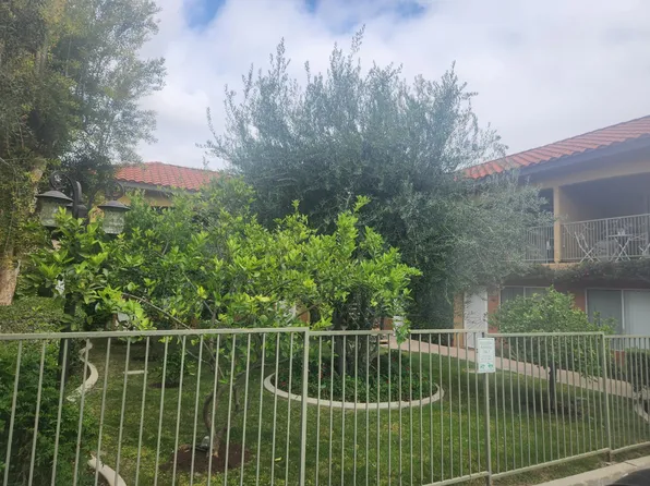 718 S Howard St #104, Corona, CA 92879