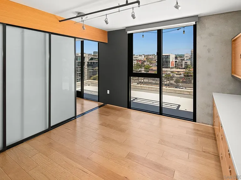 1780 Kettner Blvd #802 — Photo 35