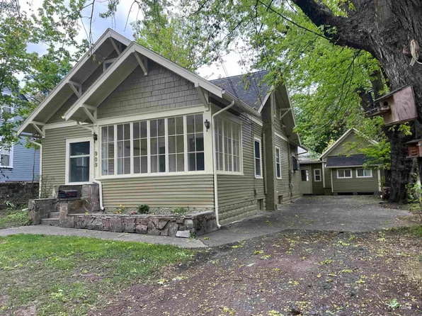 909 E 6th St, Moscow, ID 83843