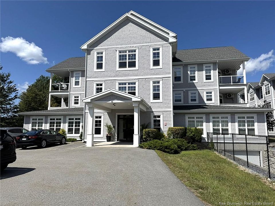 1st image of 52 Hampton Rd #204