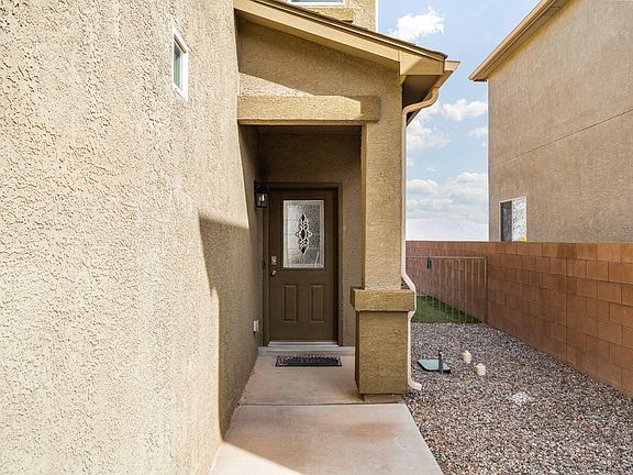 3rd image of 8924 Mission Ridge Dr NW