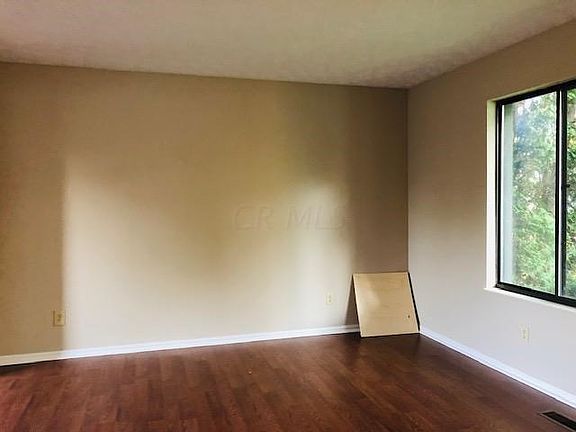 3rd image of 1654 Otter Ct