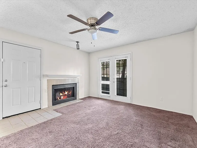 9621 Walnut St #6106 — Photo 3