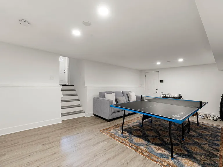 660 56th Pl — Photo 21