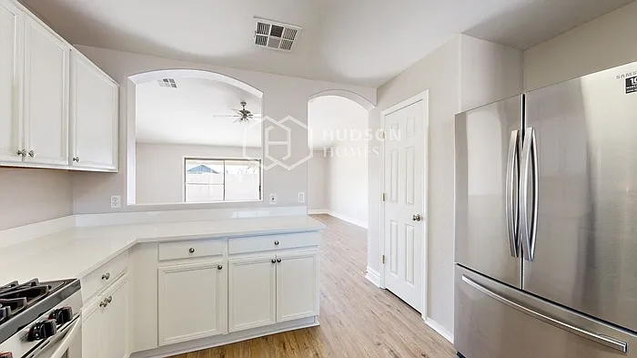 7123 N 77th Dr — Photo 9