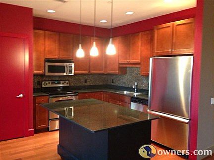 Kitchen with Breakfast Bar/Island